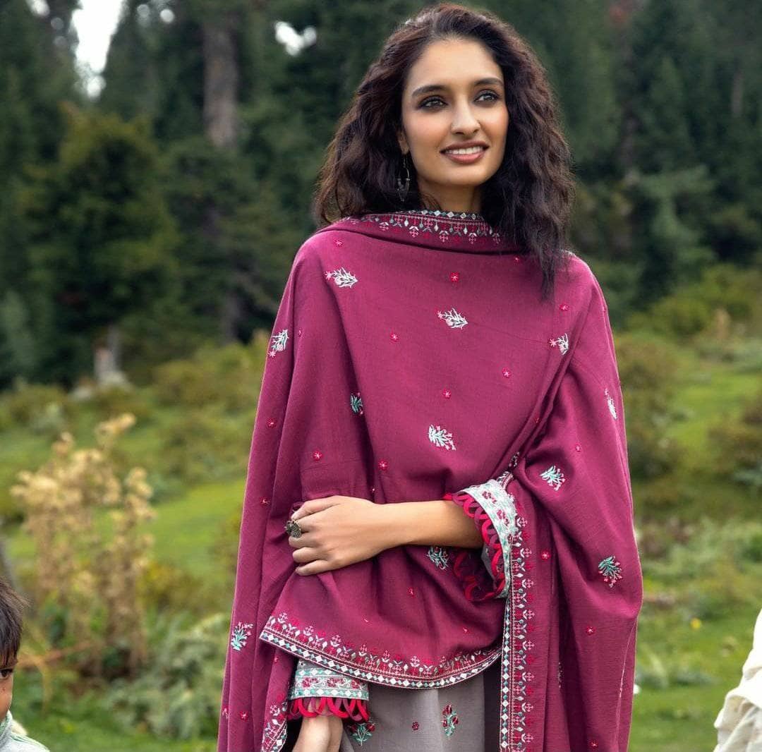 img_image_winter_collection_awwal_boutique