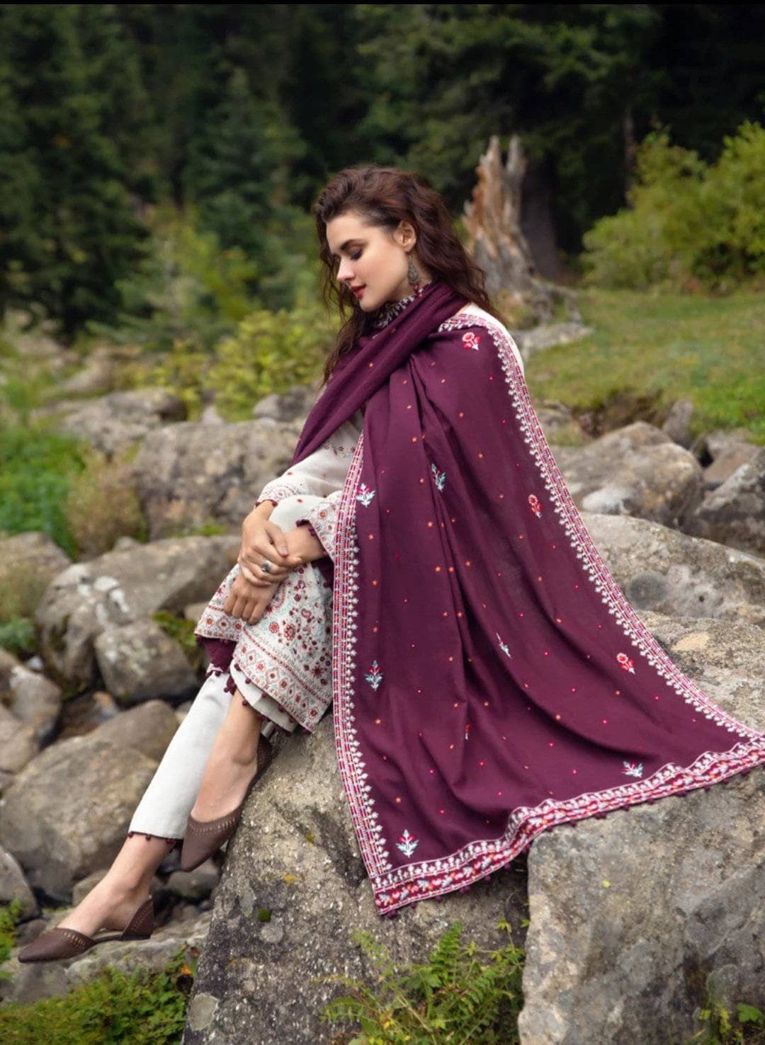 img_image_winter_collection_awwal_boutique