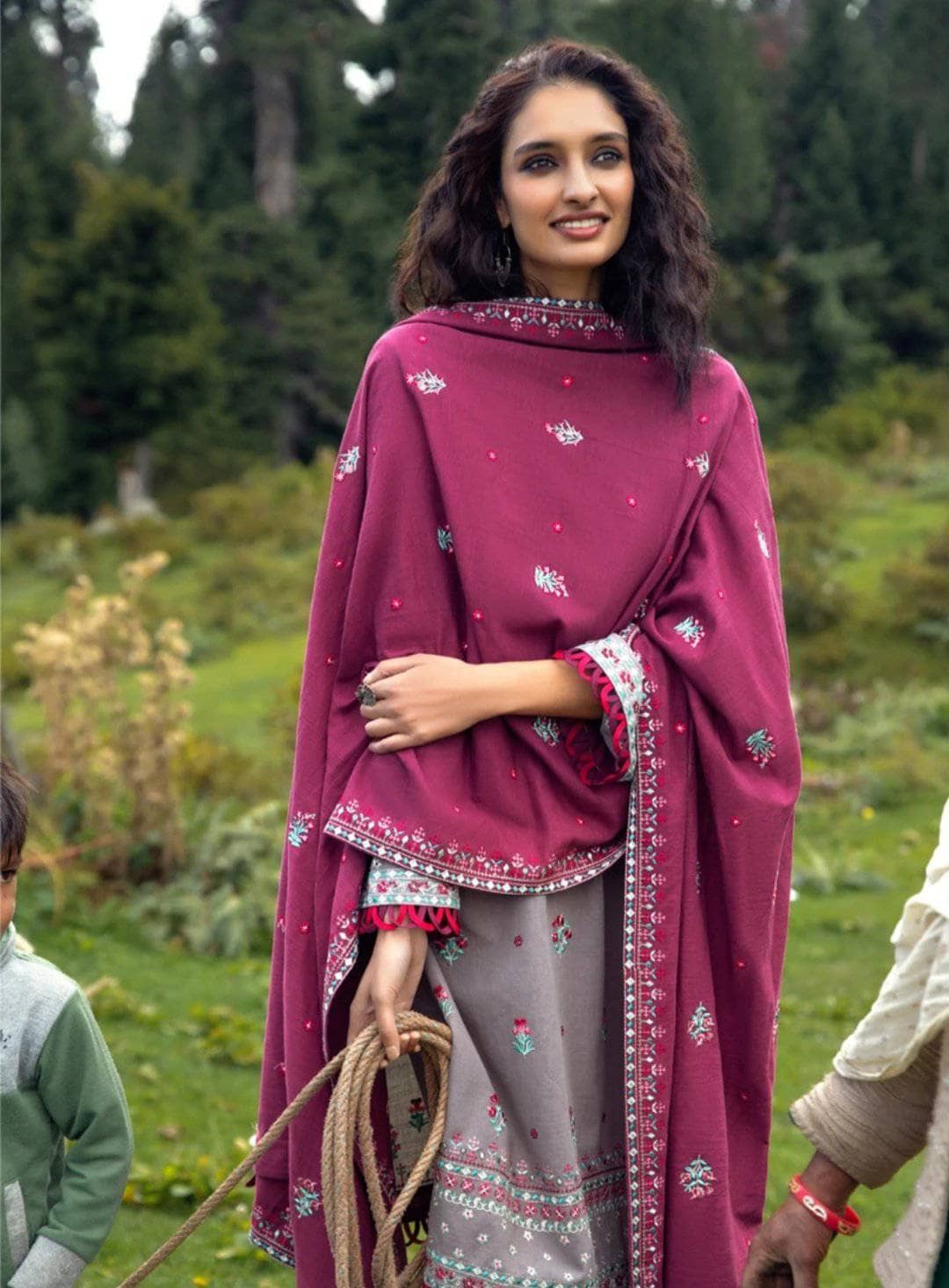 img_image_winter_collection_awwal_boutique