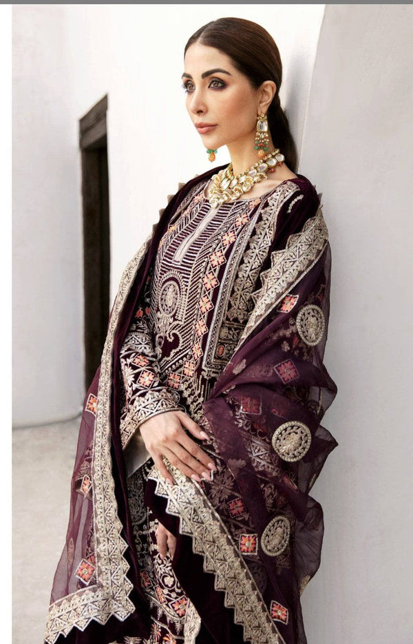 img_maryam_n_mariya_velvet_collection_awwal_boutique