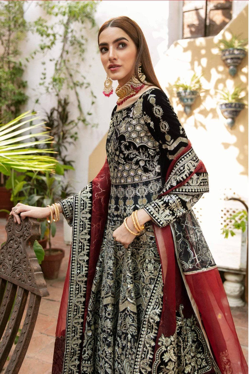 img_maryam_n_mariya_velvet_collection_awwal_boutique