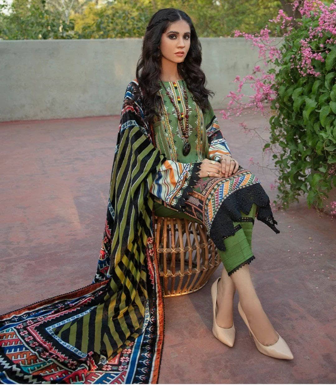 img_esha_eshal_by_bin_ilyas_awwal_boutique