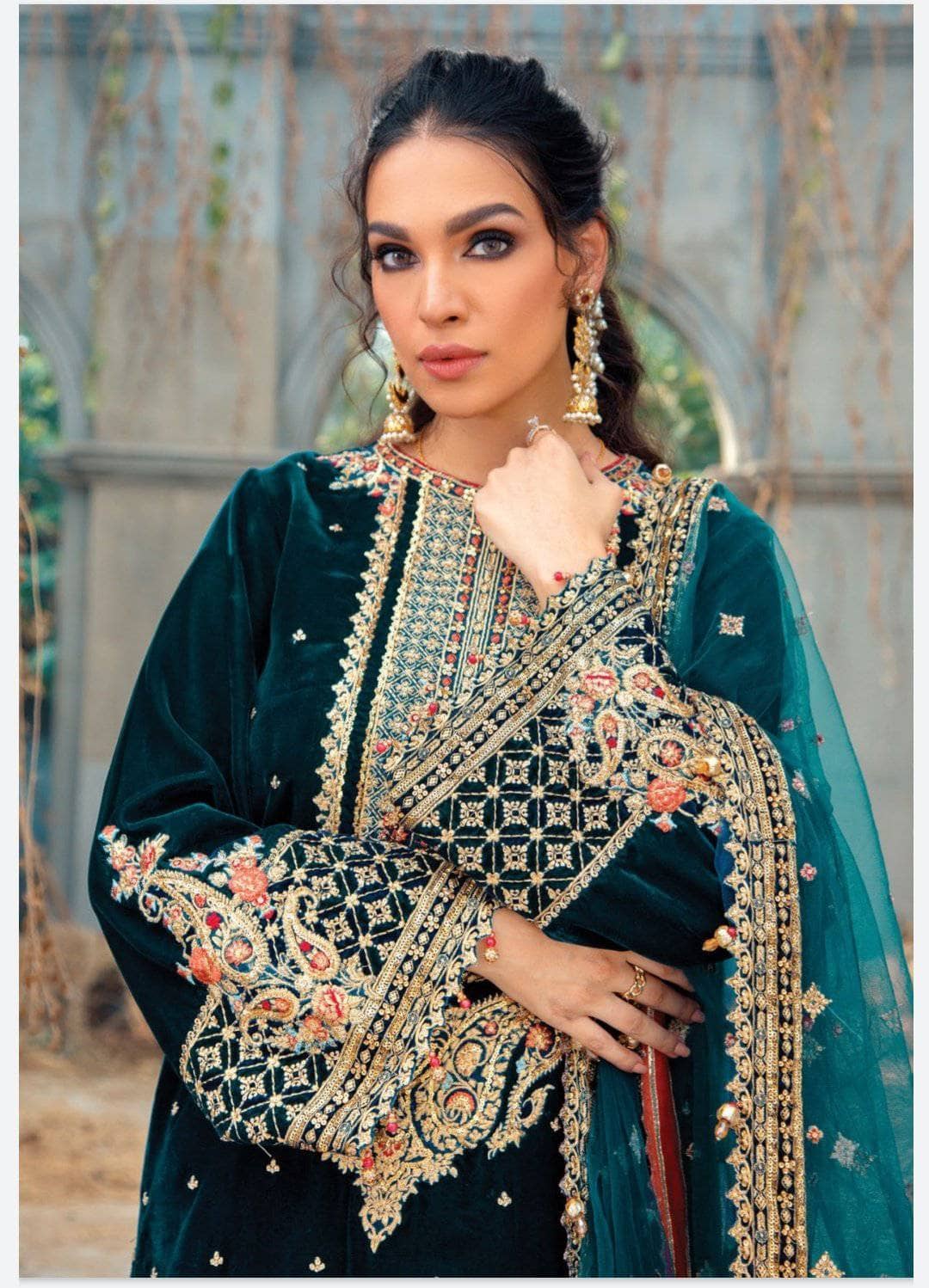 img_anaya_velour_velvet_collection_awwal_boutique