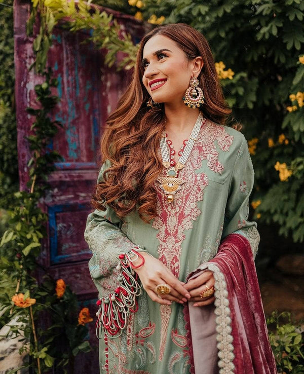 img_sana_safinaz_winter_21_awwal_boutique