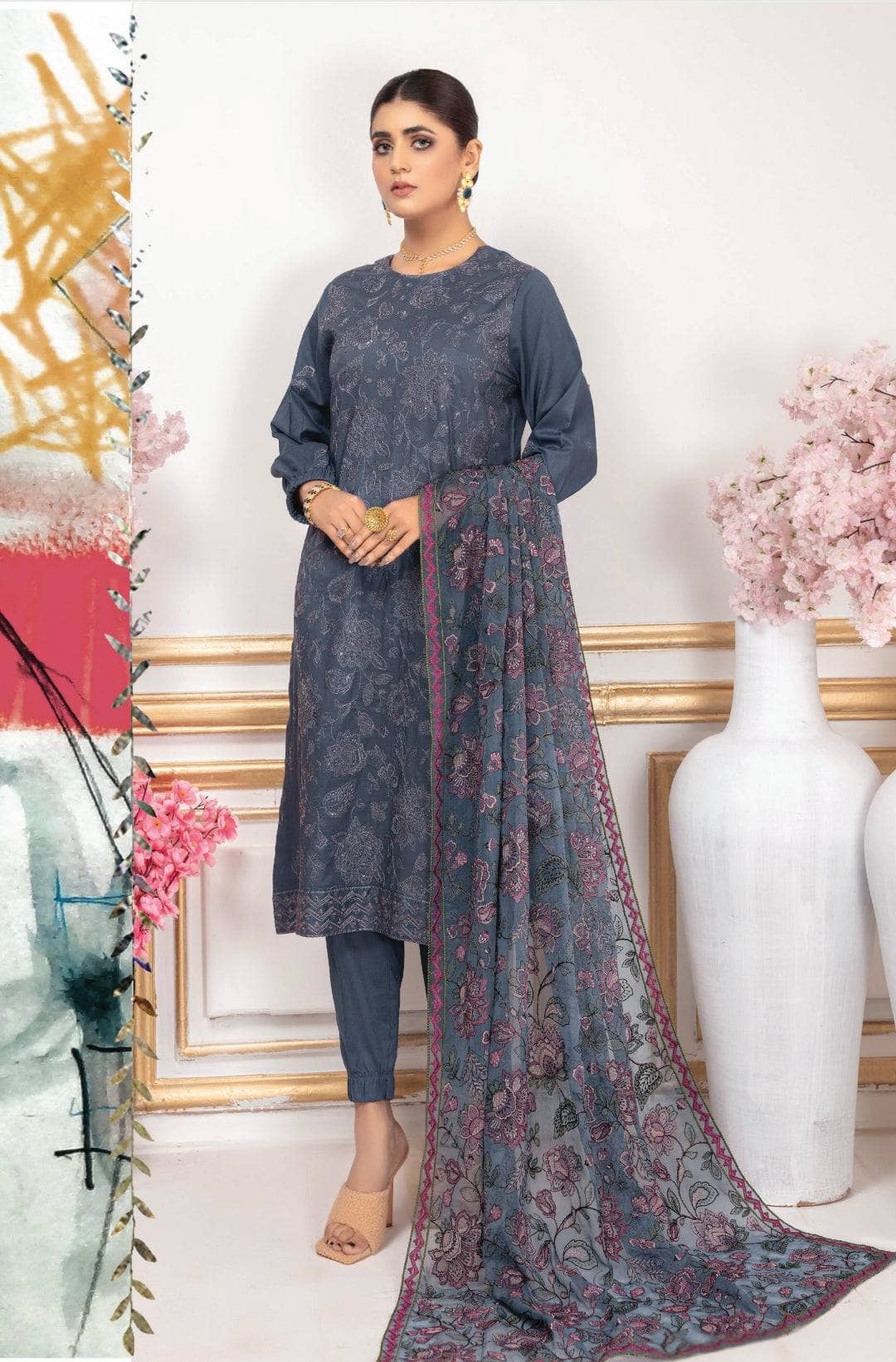 img_premium_embroidered_chiffon_dupatta_by_alaya