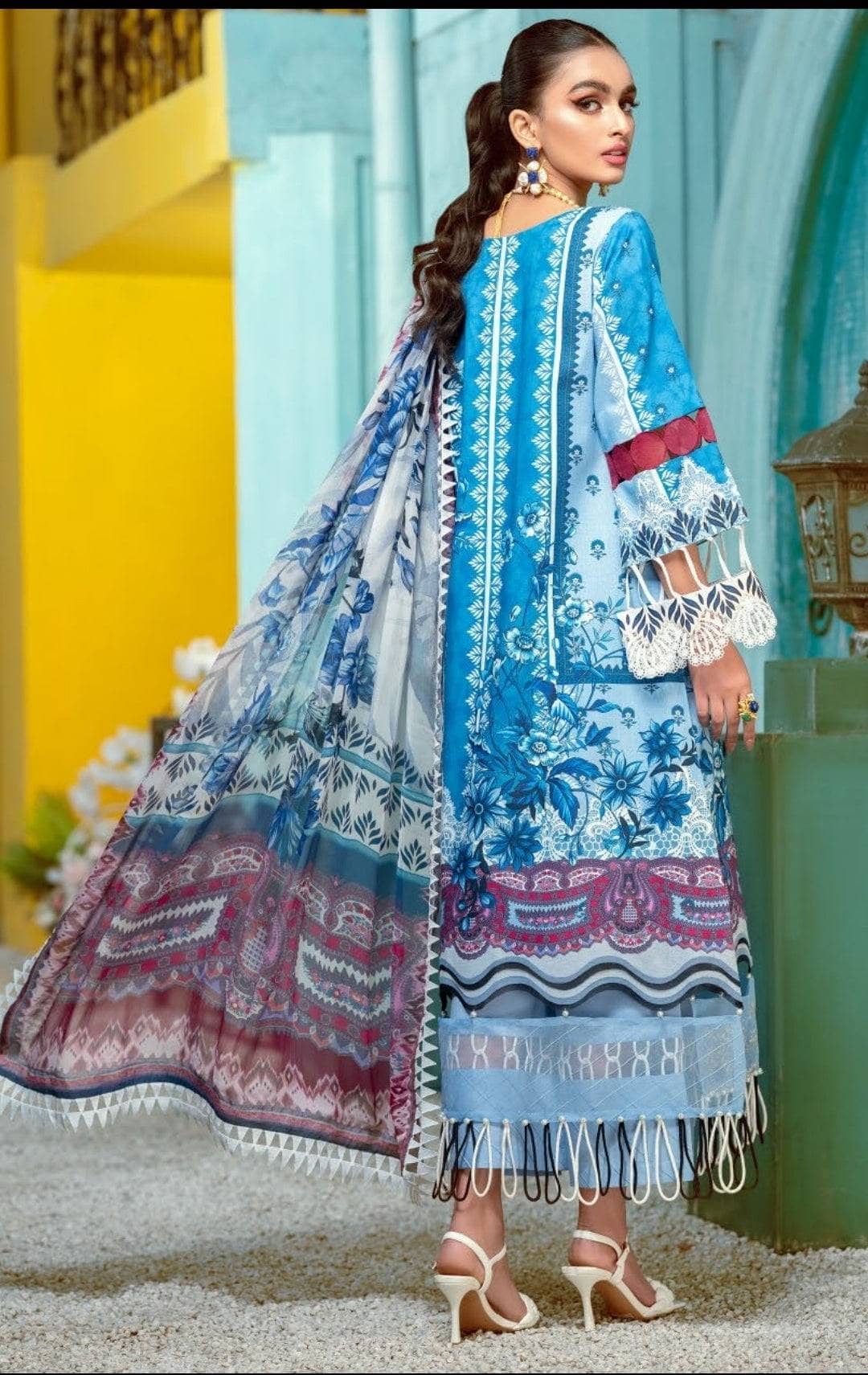 img_jade_bliss_lawn_awwal_boutique