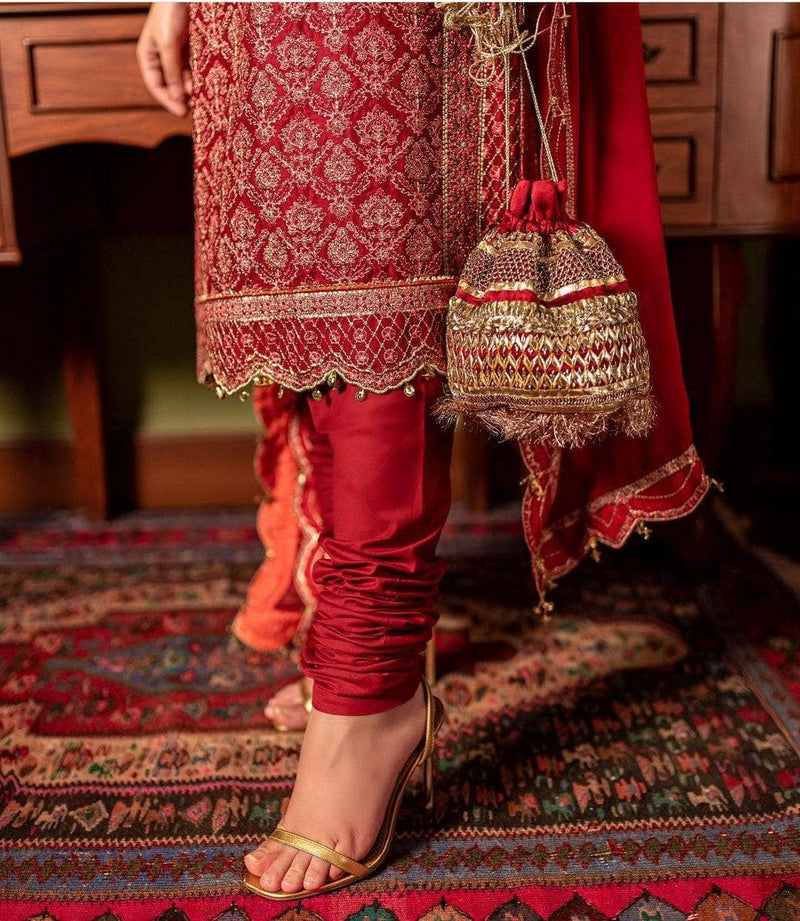 img_spotted_in_hussain_rehar_rumli_lawn_22_awwal_boutique