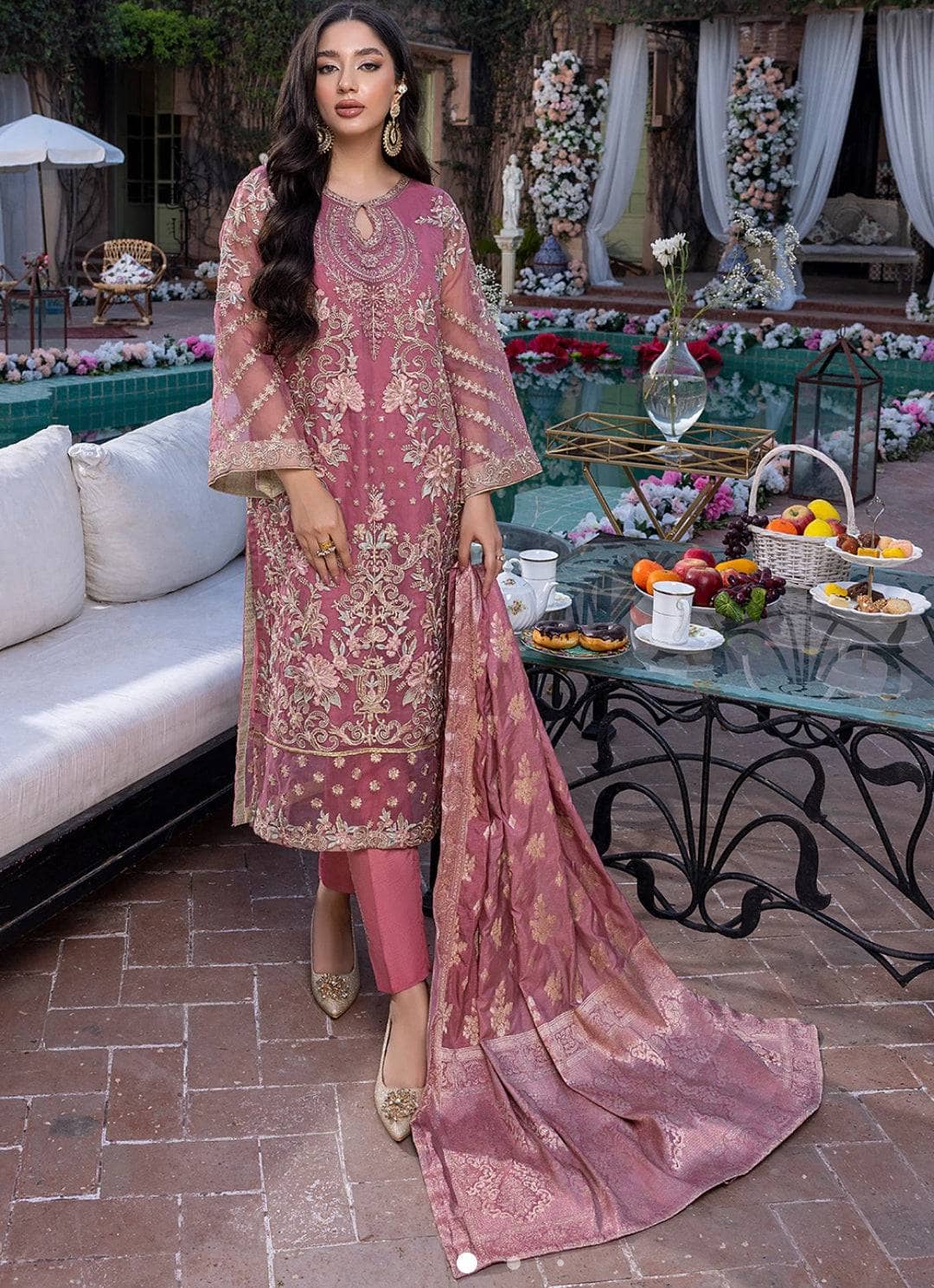 img_azure_festive_galore_awwal_boutique