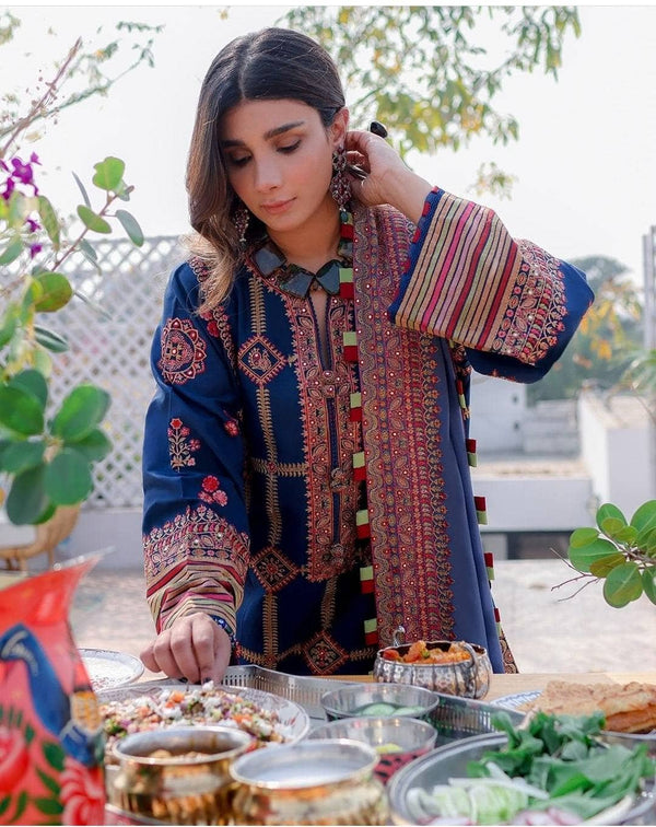 img_zaha_lawn_22_awwal_boutique