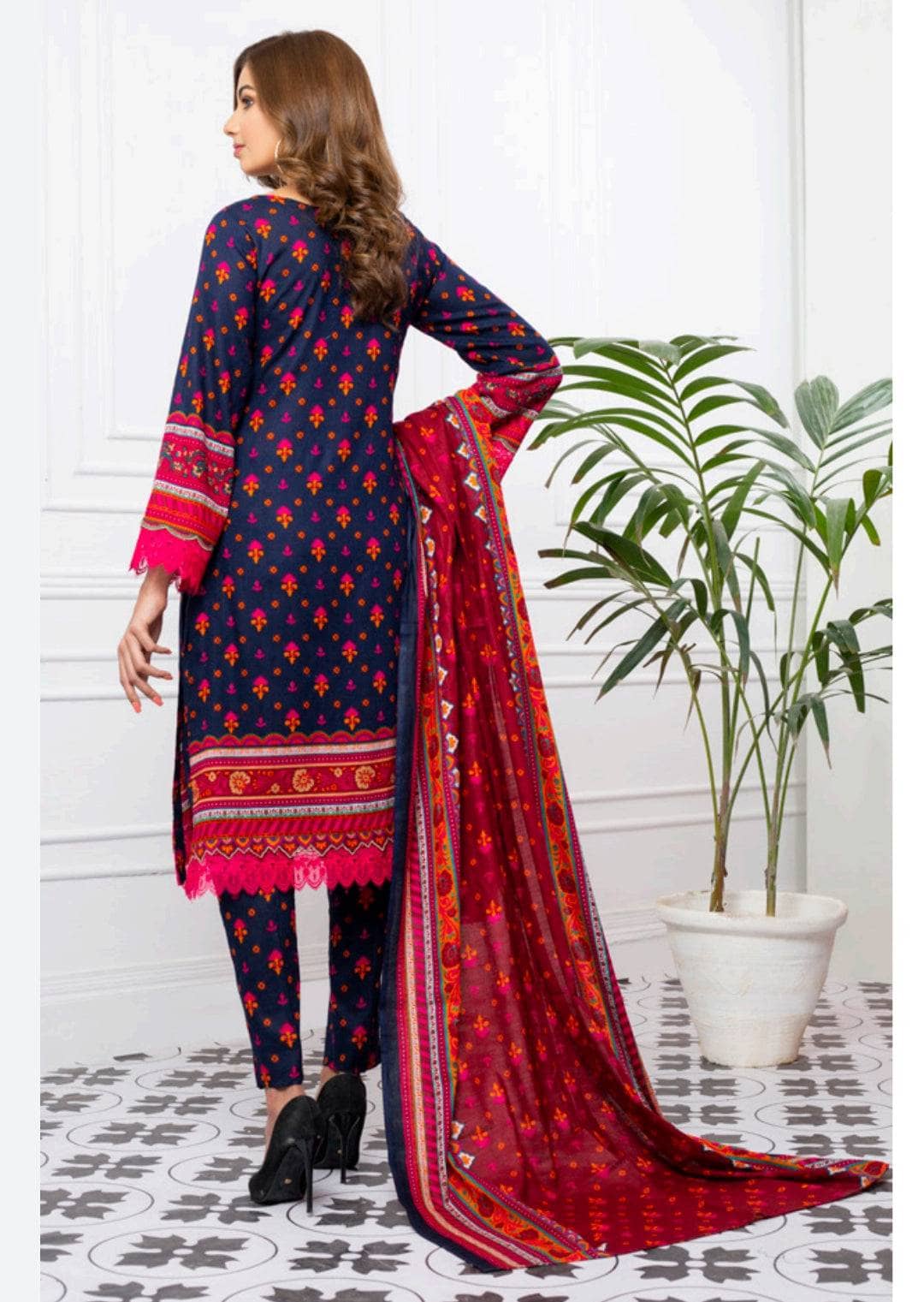 img_erum_misha_economy_lawn_22_awwal_boutique