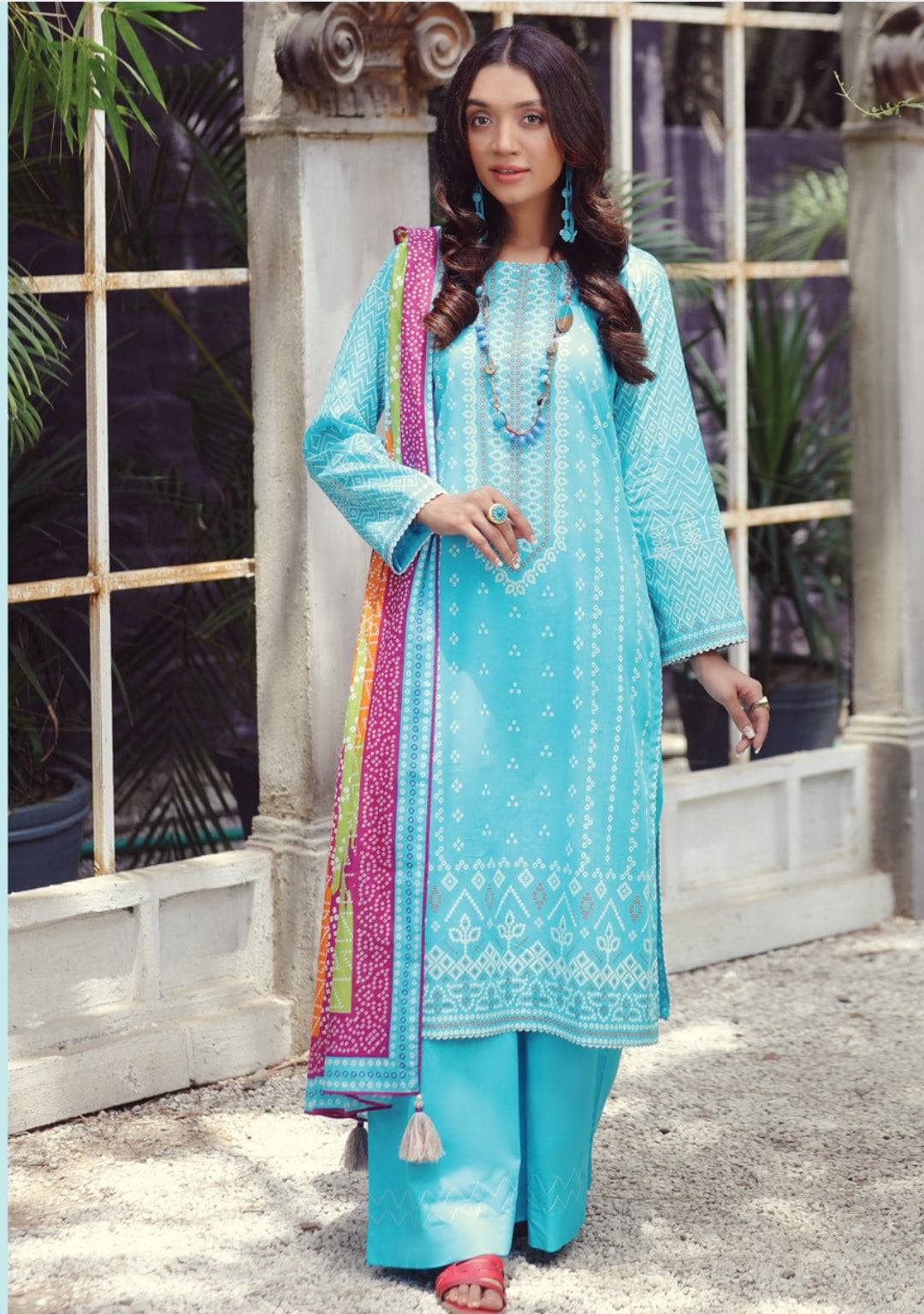 img_lsm_komal_lawn_22_awwal_boutique
