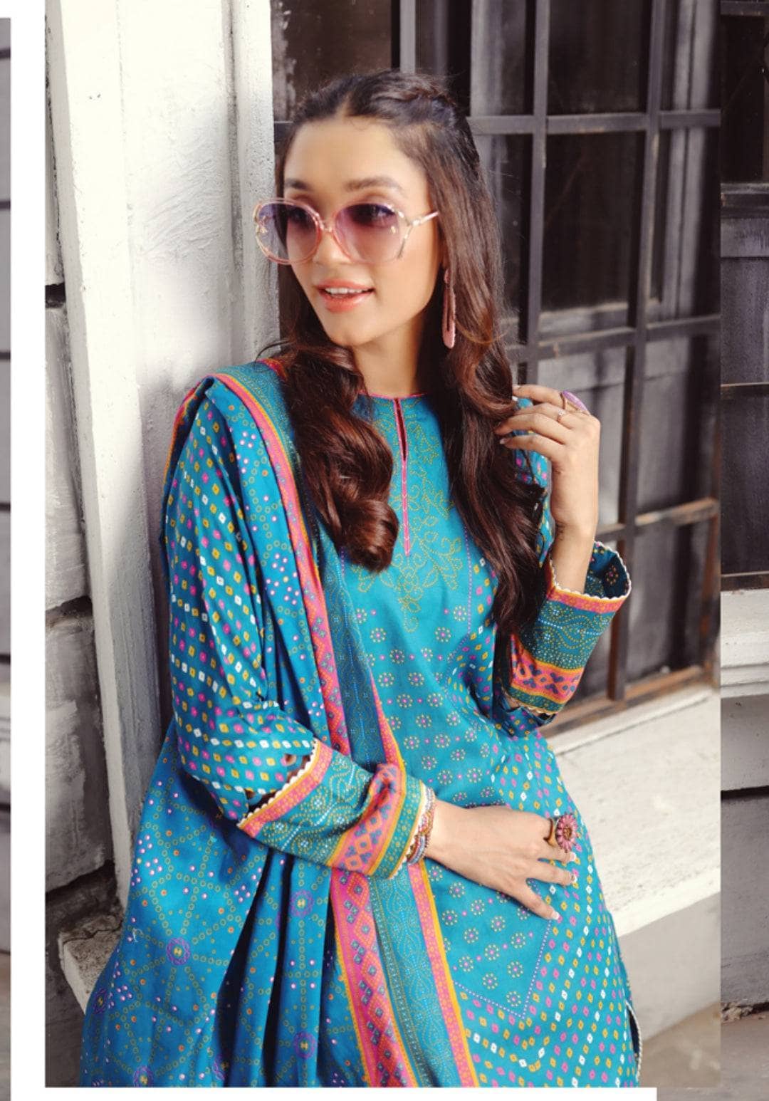 img_lsm_komal_lawn_22_awwal_boutique