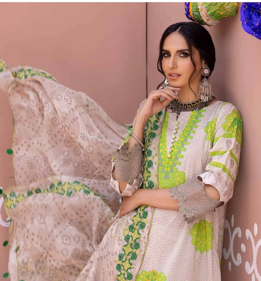 img_charizma_chunari_lawn_22_awwal_boutique