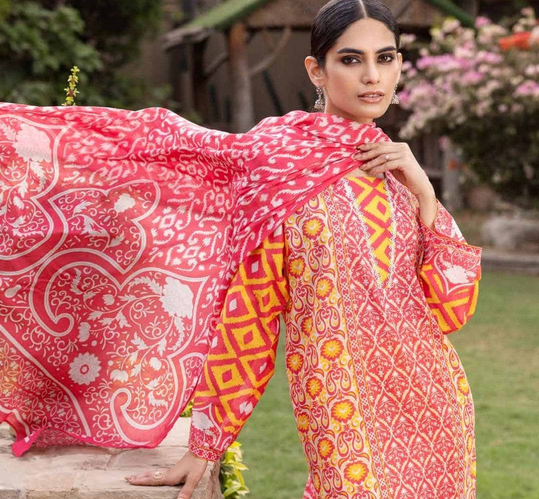 img_gul_ahmed_regalia_awwal_boutique