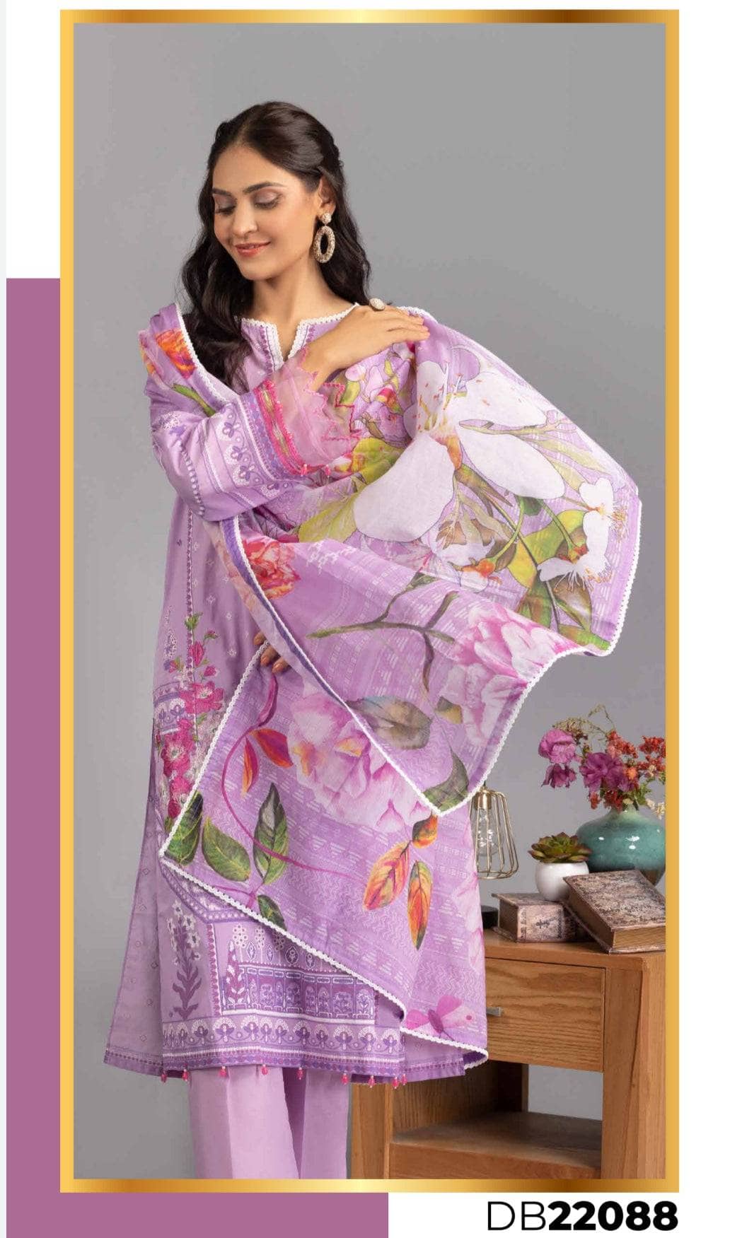 img_gul_ahmed_lawn_22_awwal_boutique