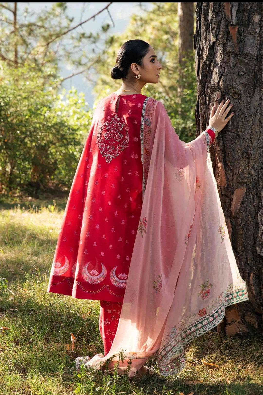 img_coco_by_zara_shahjahan_vol_2_awwal_boutique