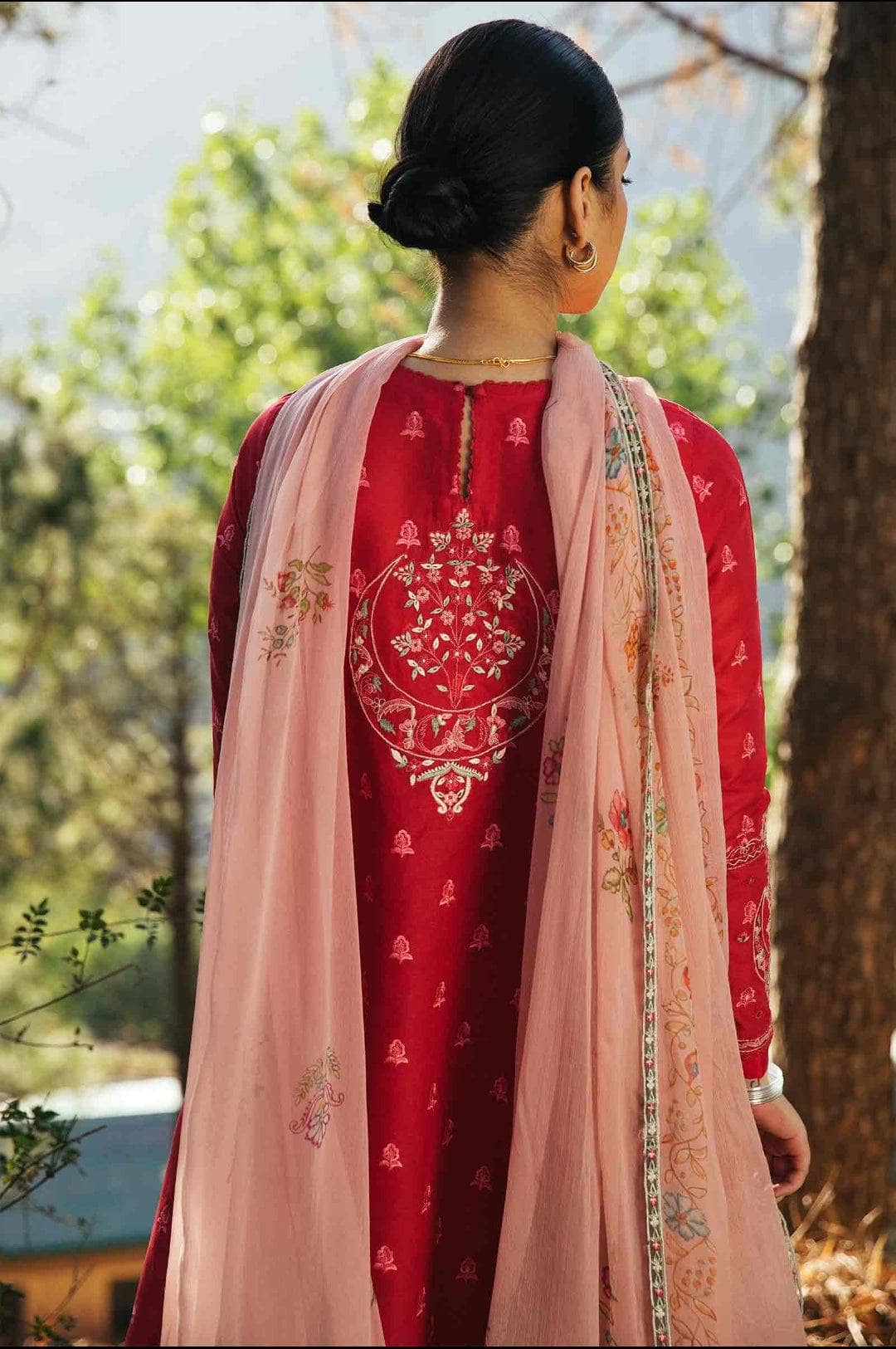 img_coco_by_zara_shahjahan_vol_2_awwal_boutique