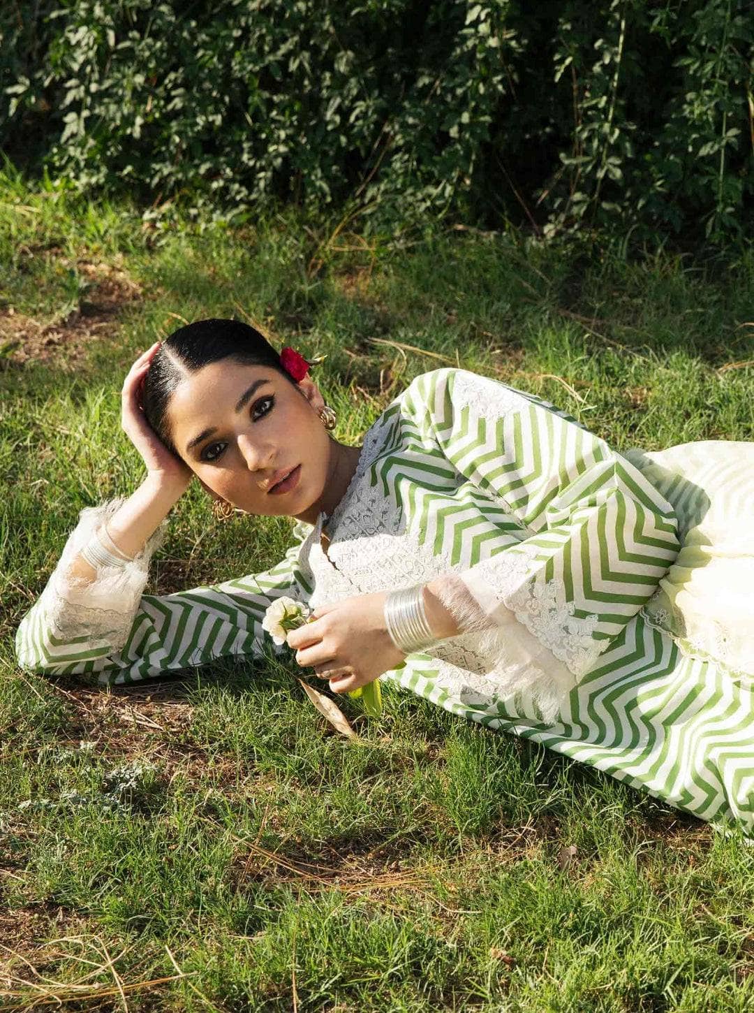 img_coco_by_zara_shahjahan_vol_2_awwal_boutique