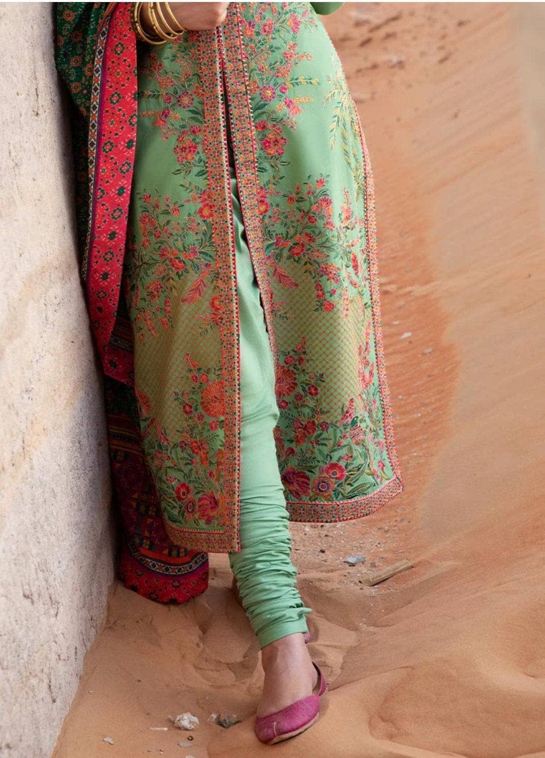 img_hussain_rehar_sarab_awwal_boutique