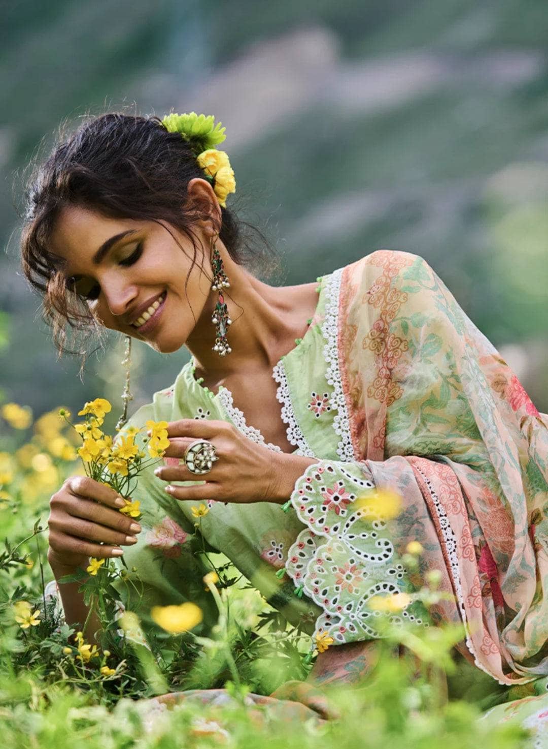 Img_summer_printkari_lawn_22_awwal_boutique