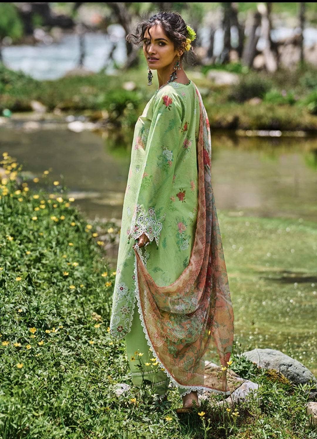 Img_summer_printkari_lawn_22_awwal_boutique