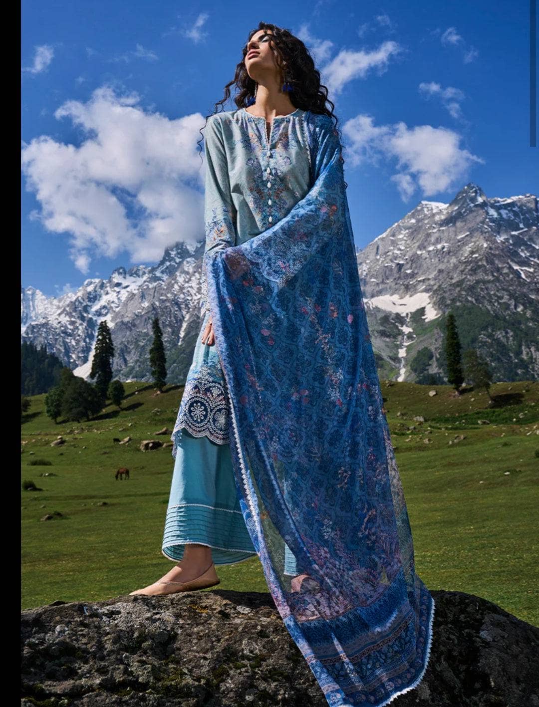 Img_summer_printkari_lawn_22_awwal_boutique