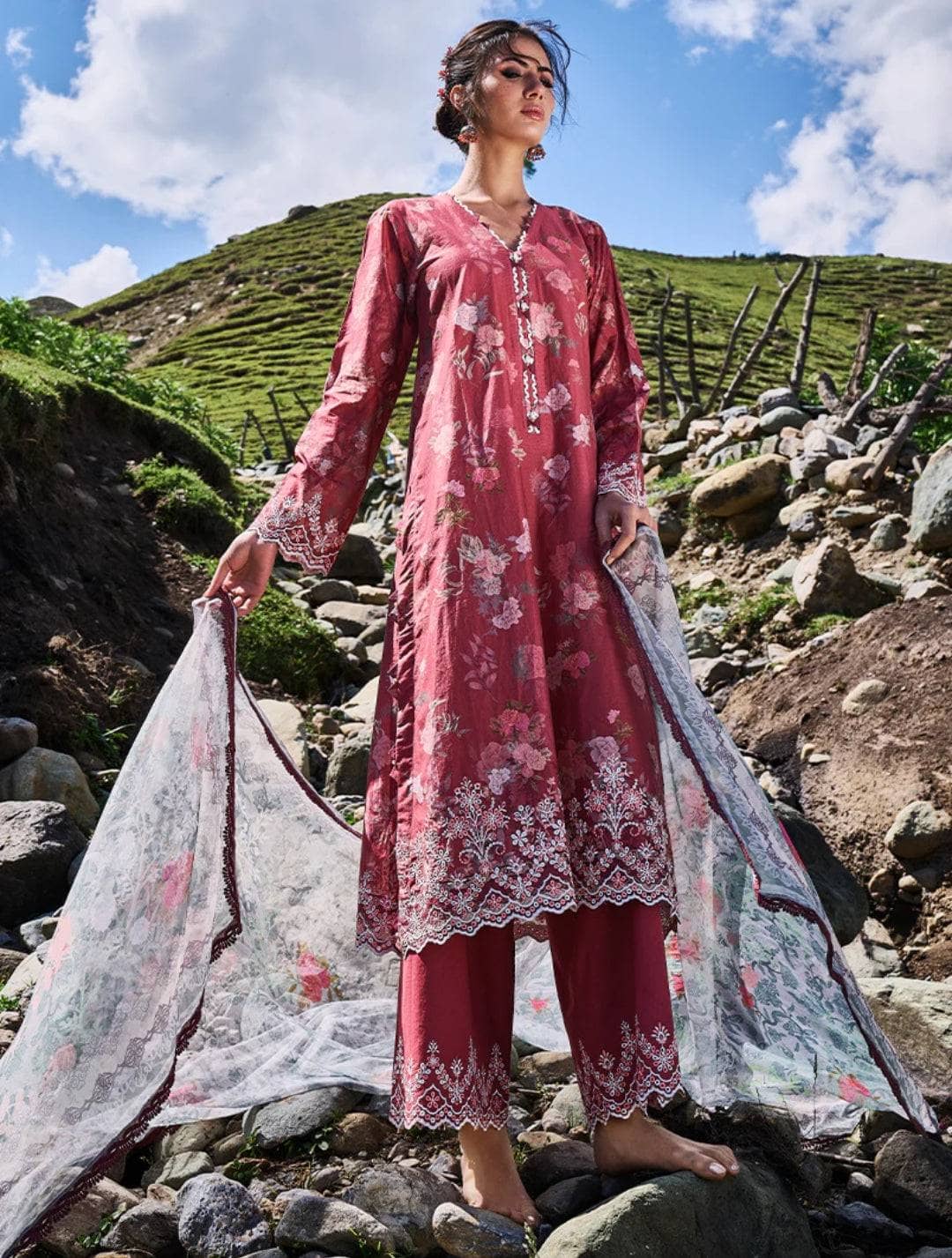 Img_summer_printkari_lawn_22_awwal_boutique