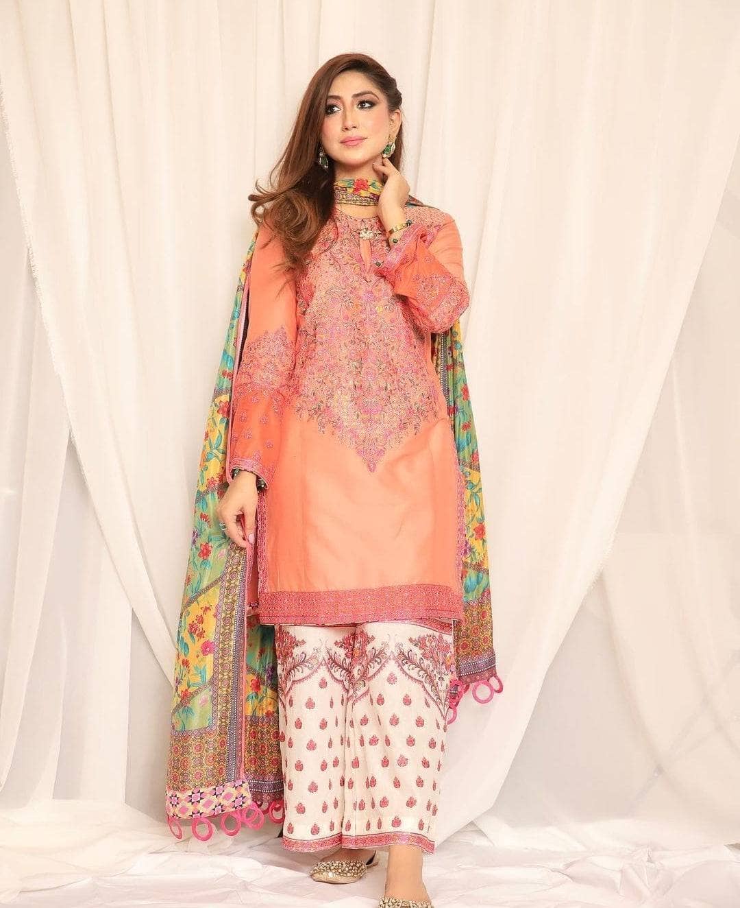 img_hussain_rehar_sarab_awwal_boutique