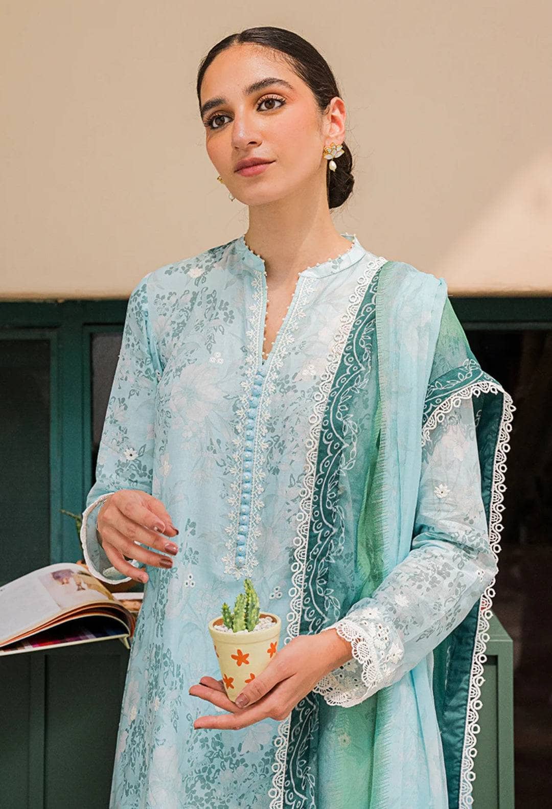 img_cross_stitch_cambric_awwal_boutique