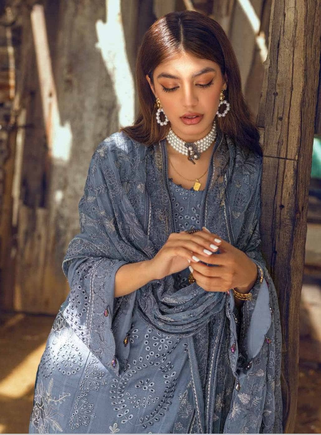 img_nureh_karavan_jacquard_awwal_boutique