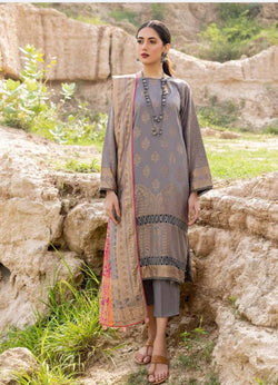 img_marina_jacquard_shawl_collection_by_charizma_awwal_boutique