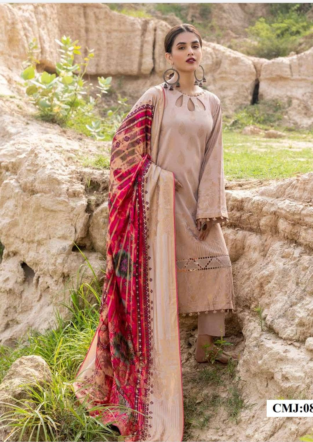 img_marina_jacquard_shawl_collection_by_charizma_awwal_boutique