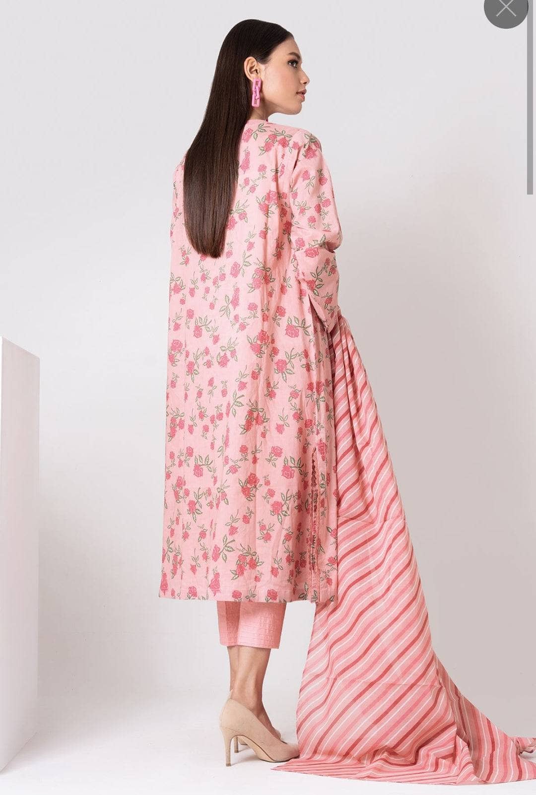 img_khaadi_lawn_22_awwal_boutique