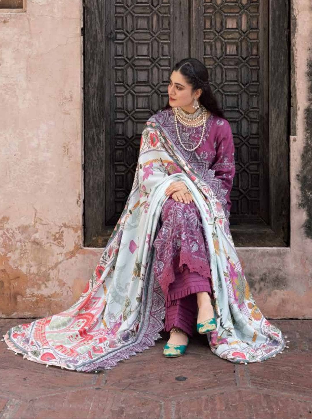 img_nureh_maya_khaddar_awwal_boutique