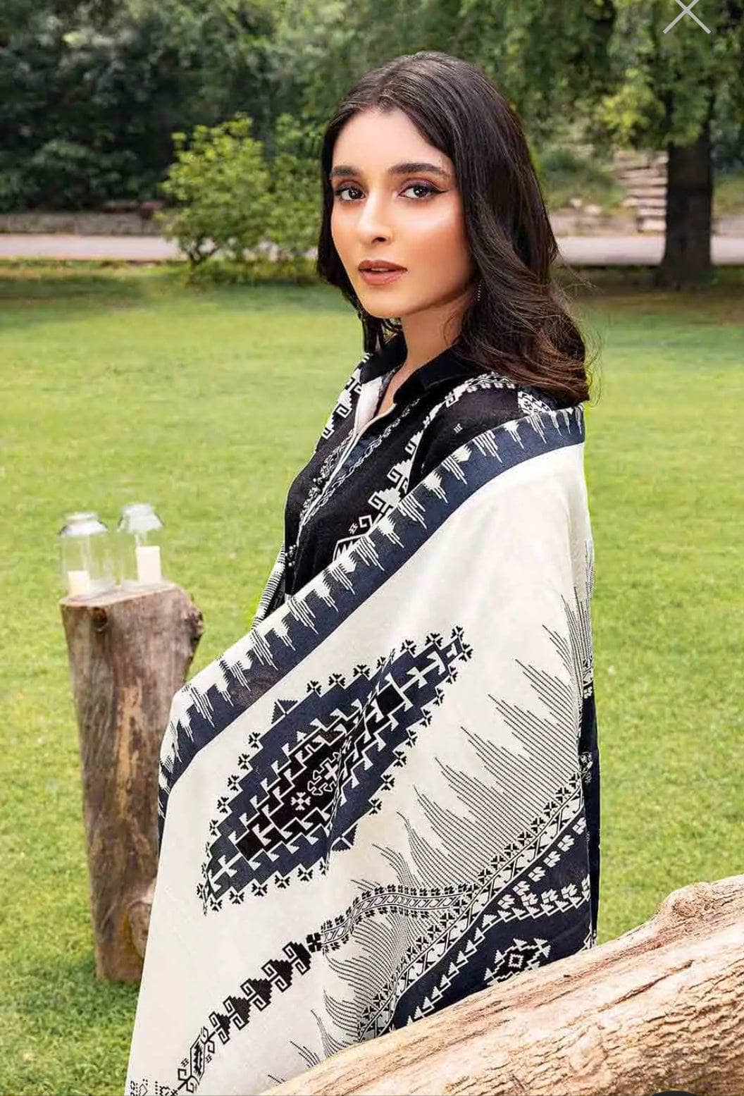 Img_gul_ahmed_khaddar_awwal_boutique