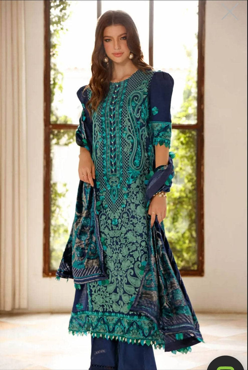 img_gul_ahmed_winter_22_awwal_boutique