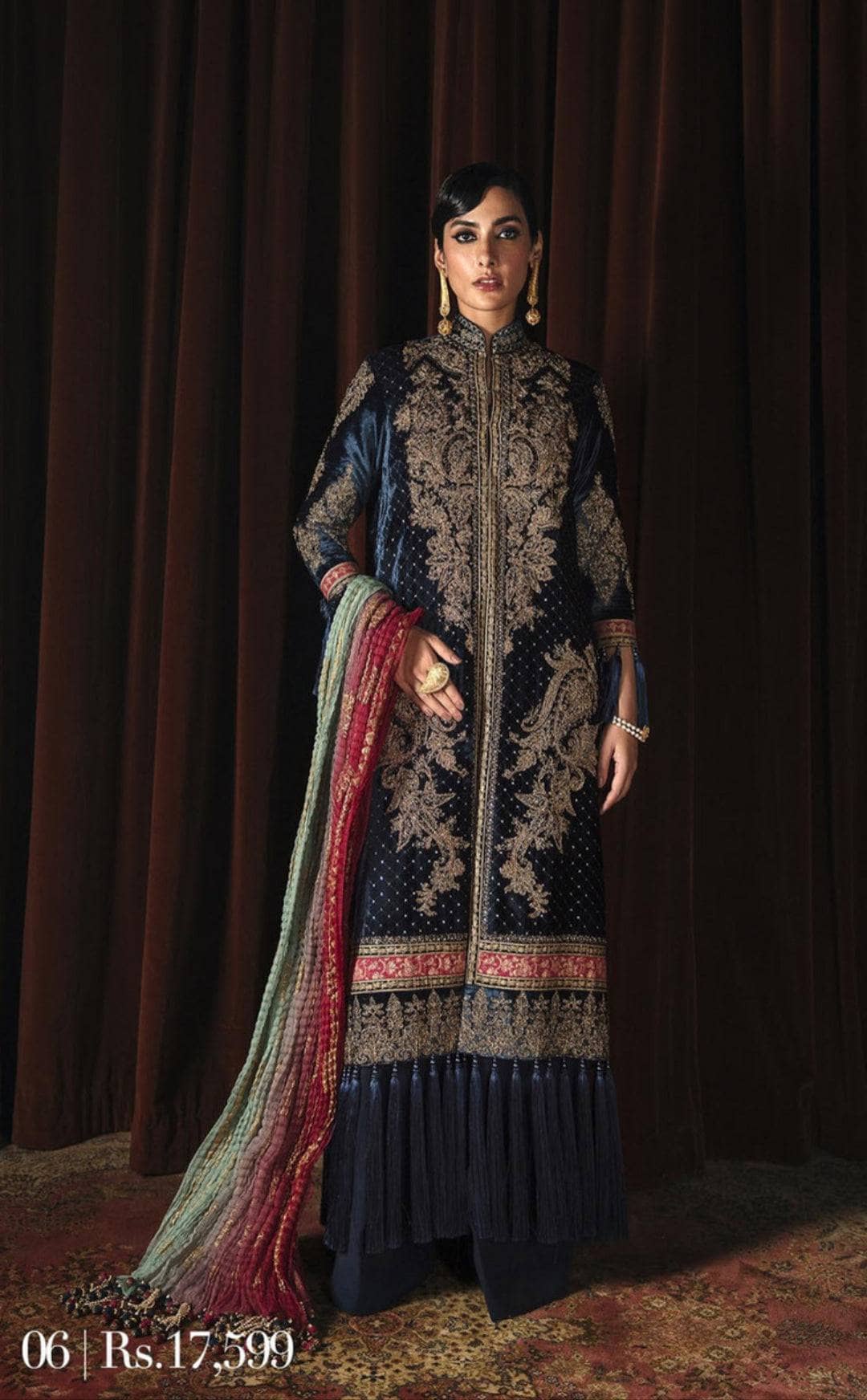 img_sana_safinaz_winter_luxury_awwal_boutique