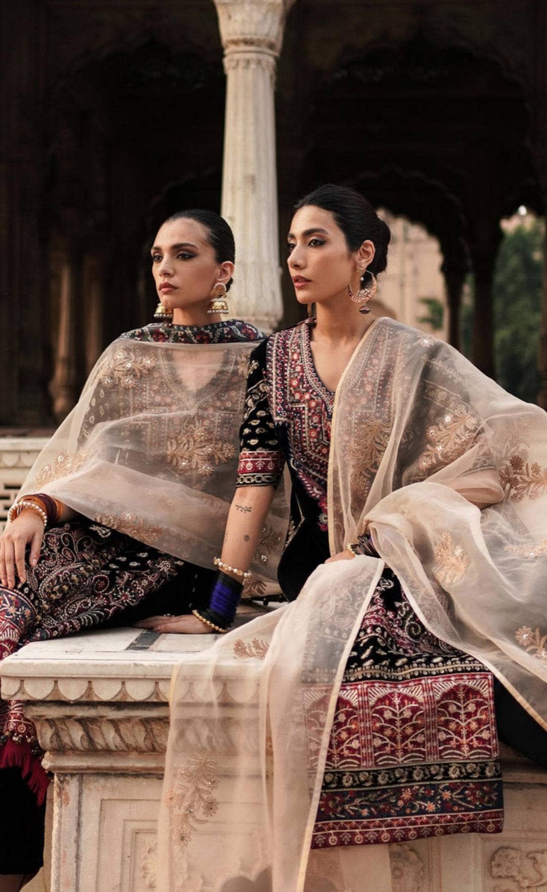 img_sana_safinaz_winter_luxury_awwal_boutique