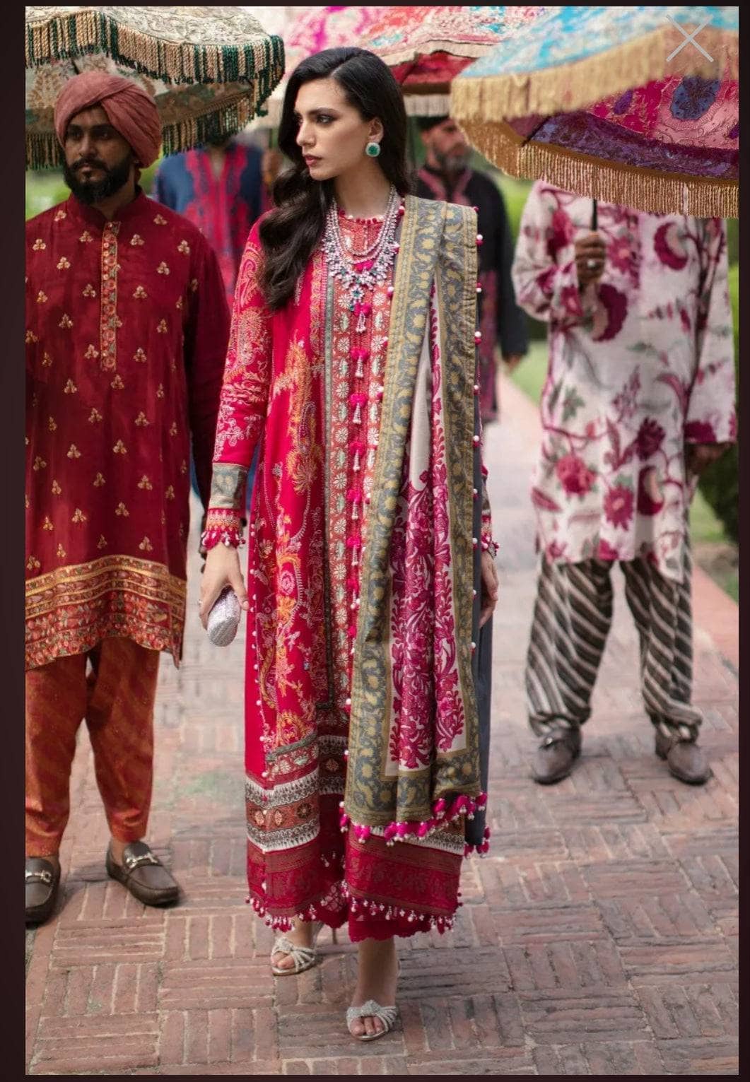 Img_sana_safinaz_luxury_winter_22_awwal_boutique