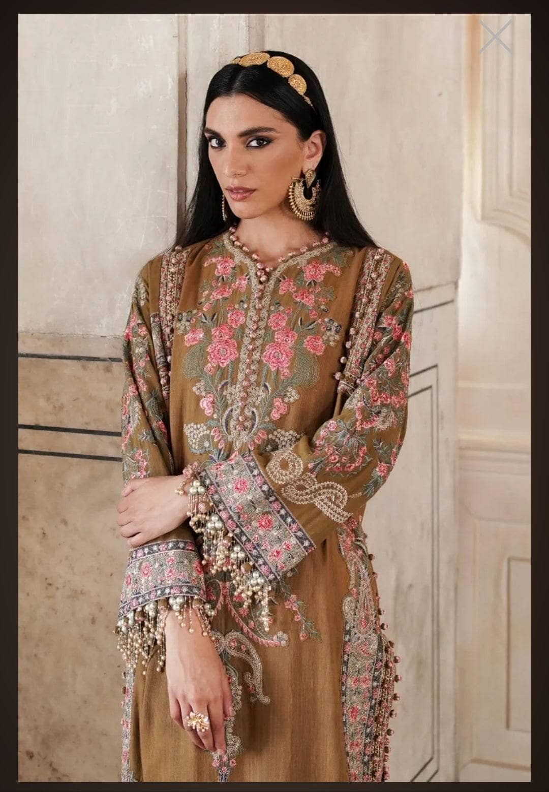 img_sana_safinaz_winter_luxury_awwal_boutique