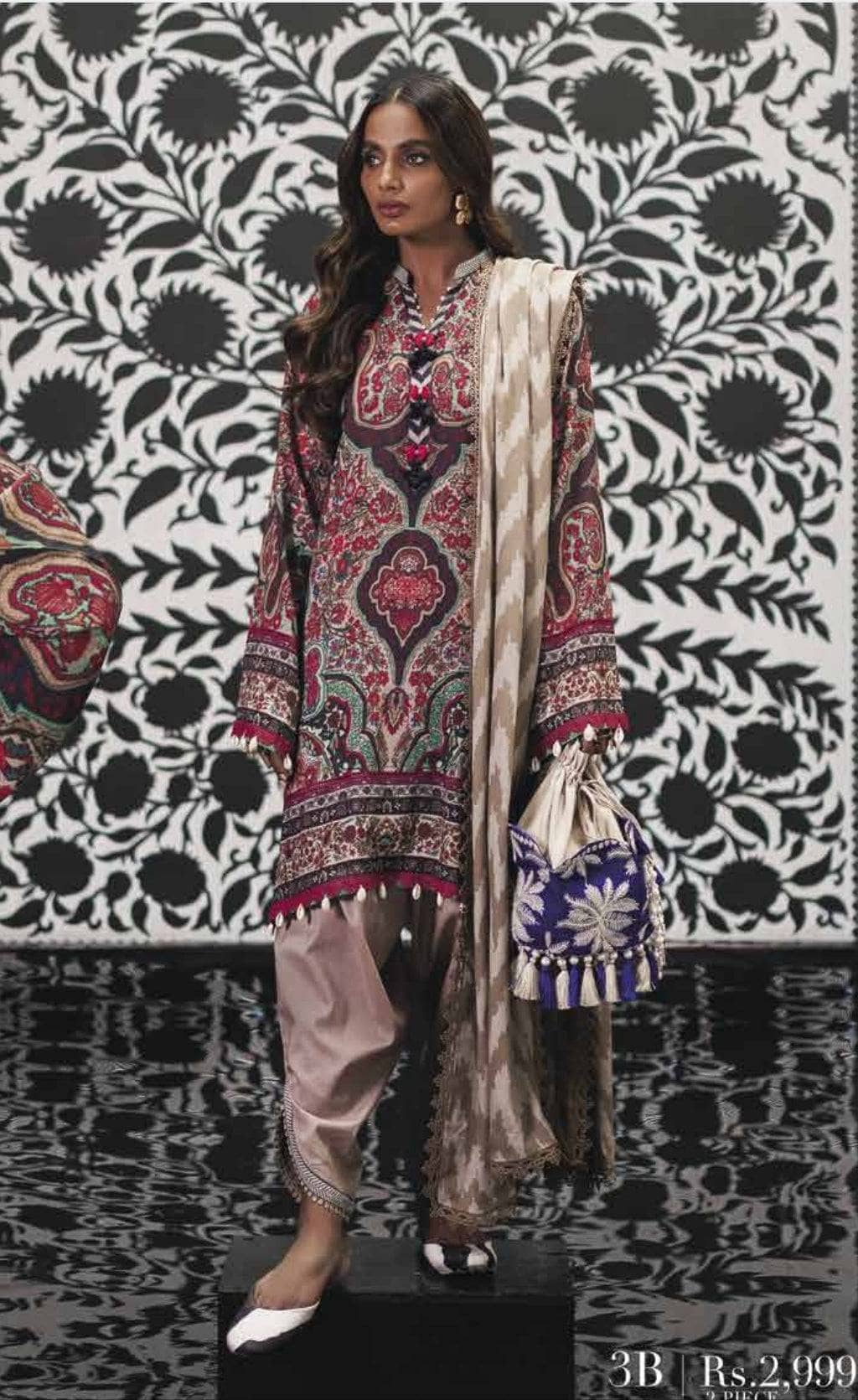 img_sana_safinaz_mahay_winter_22_awwal_boutique