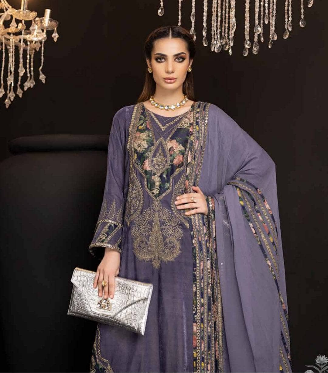 img_charizma_velvet_collection_22_awwal_boutique