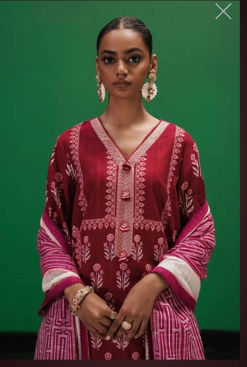 img_sana_safinaz_mahay_winter_22_awwal_boutique