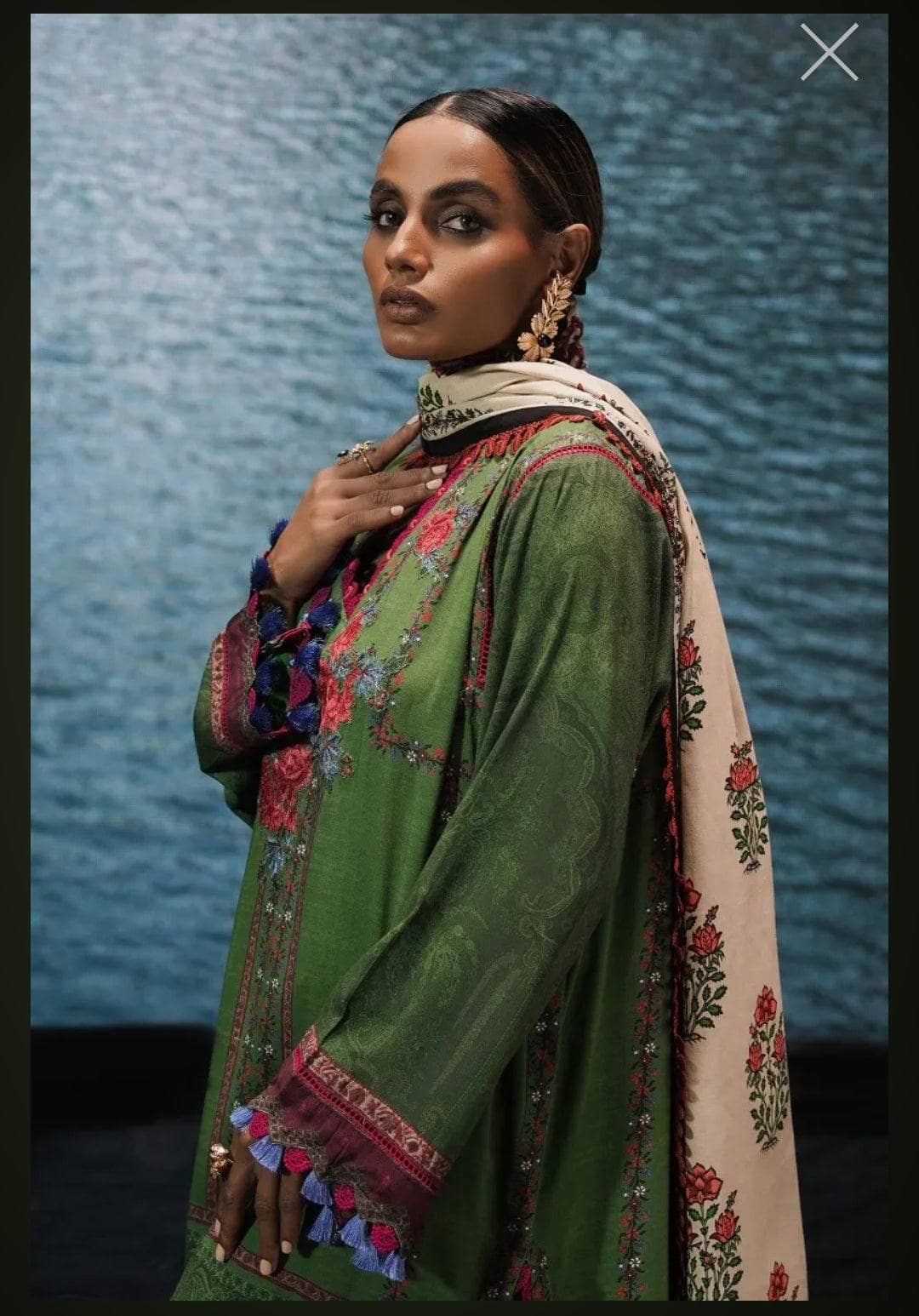 img_sana_safinaz_mahay_winter_22_awwal_boutique