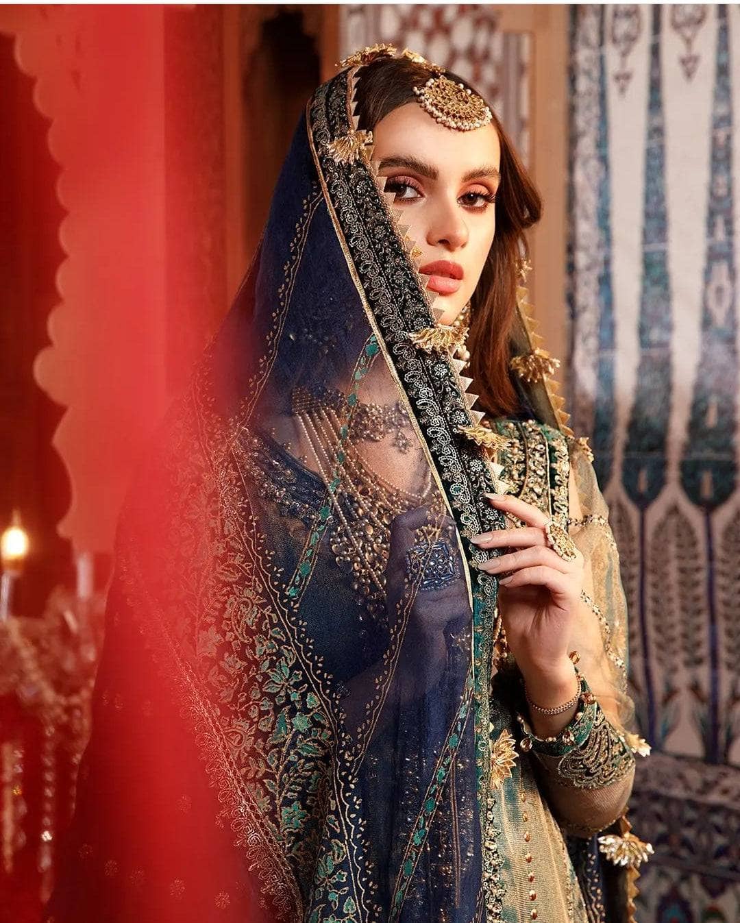 img_maria_b_mbroidered_chiffon_22_awwal_boutique