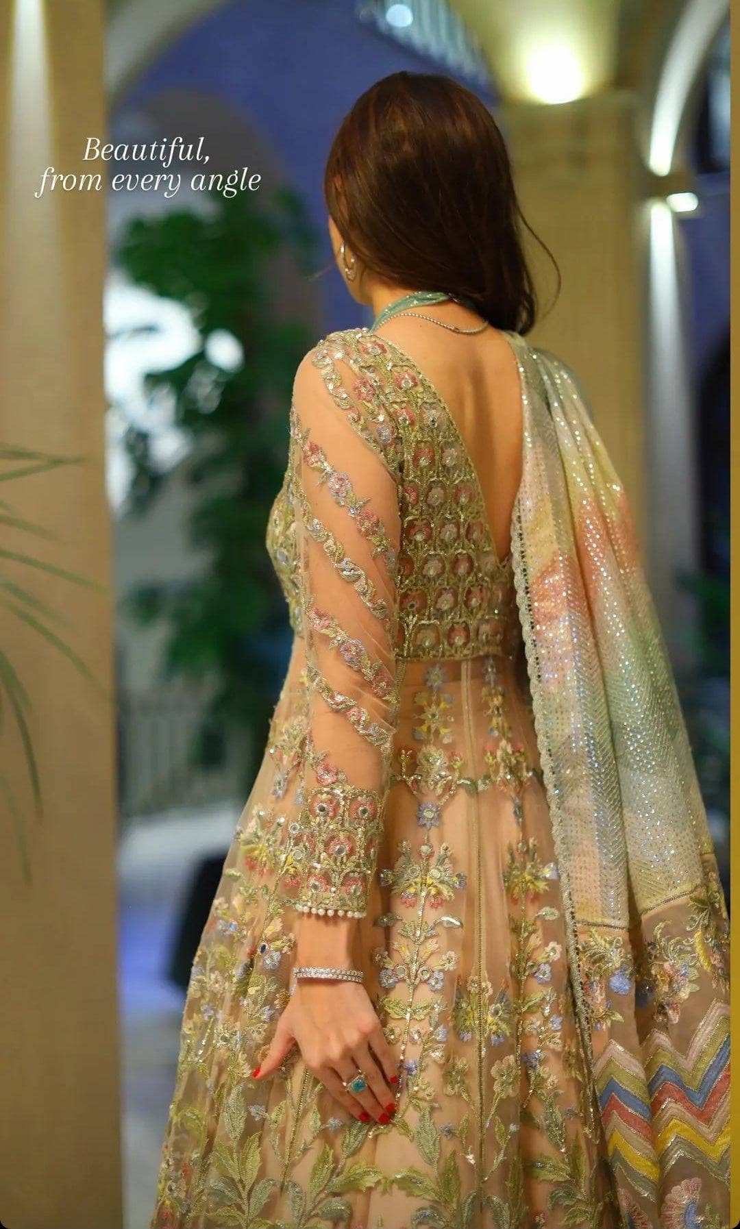 img_crimson_wedding_awwal_boutique