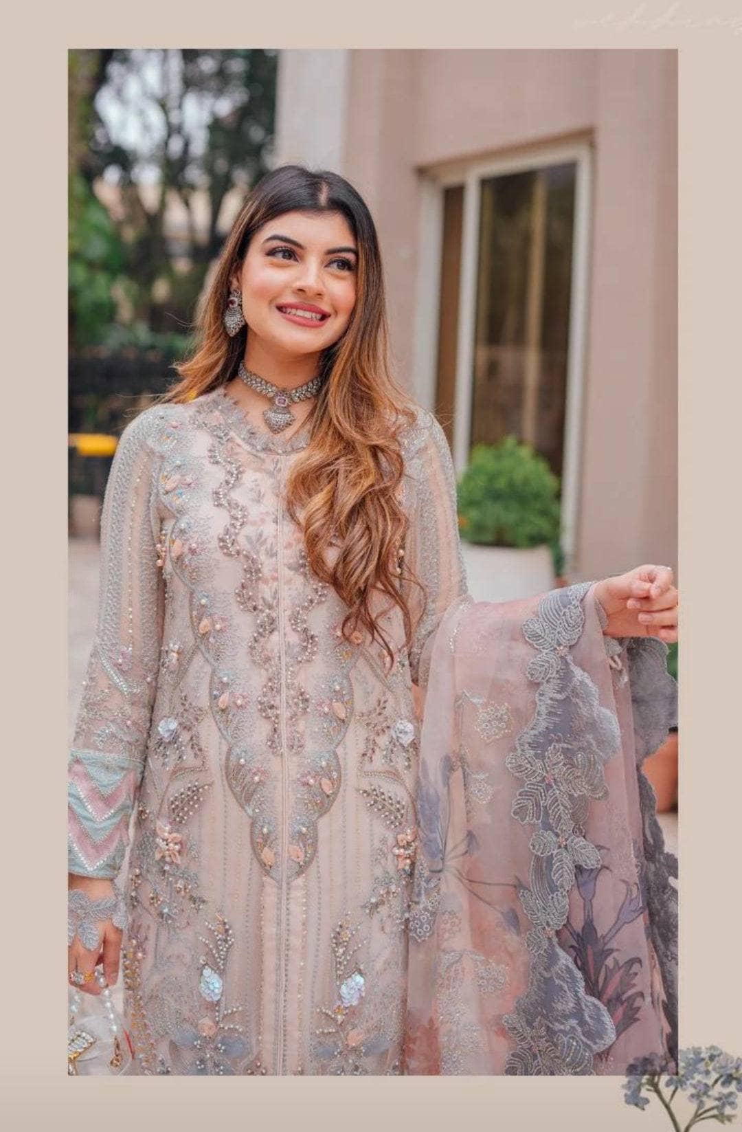 img_nureh_secret_garden_wedding_edition_awwal_boutique