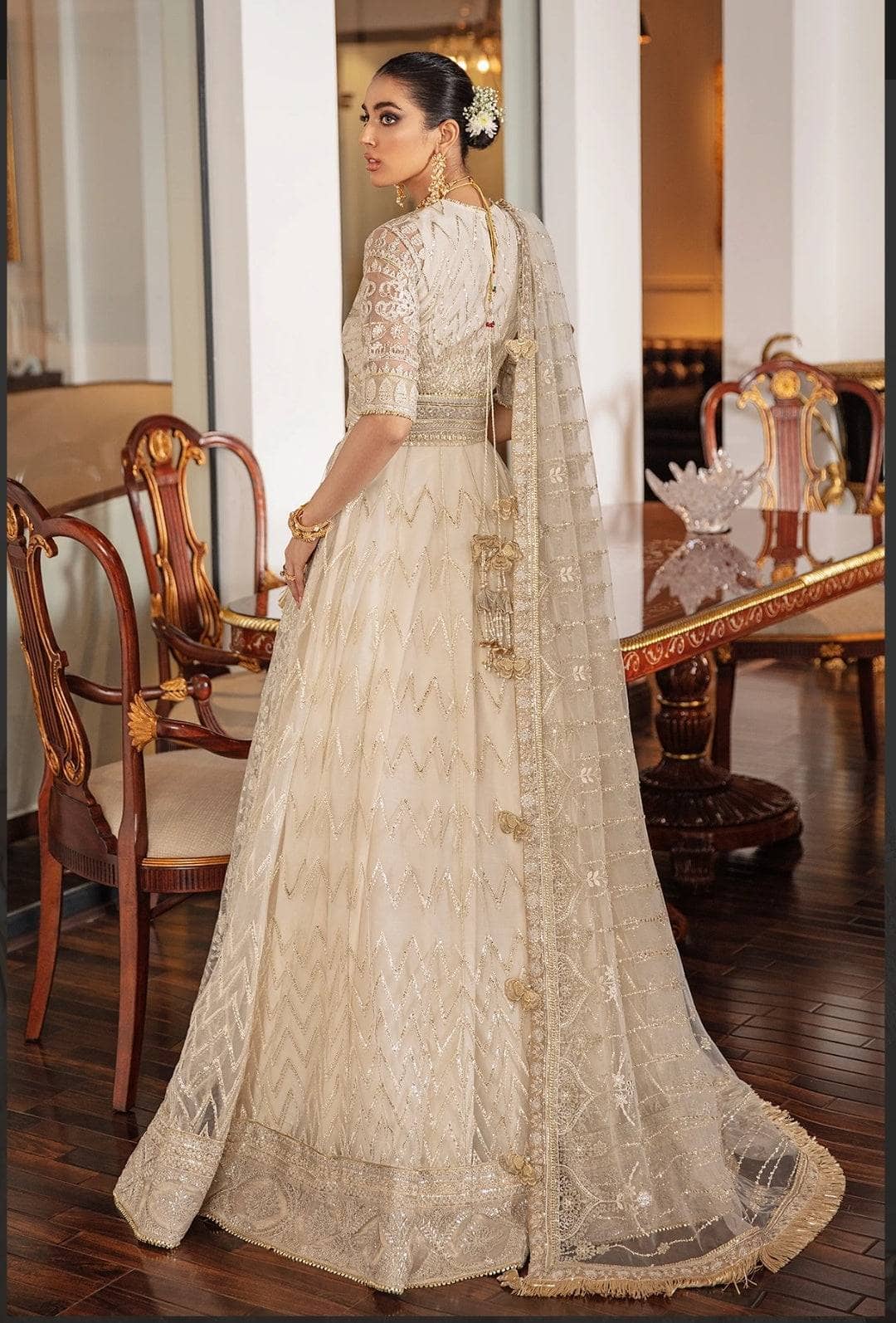 img_baroque_chantelle_awwal_boutique