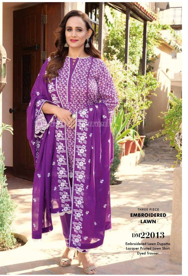img_gul_ahmed_mothers_collection_2022_awwal_boutique