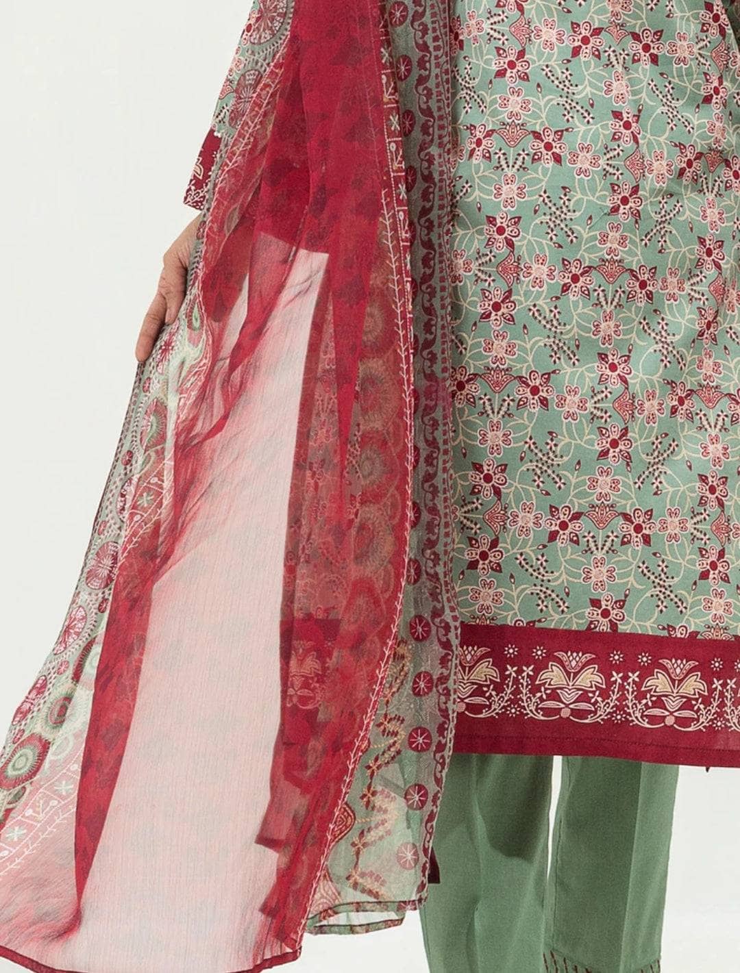 img_beechtree_lawn_22_awwal_boutique